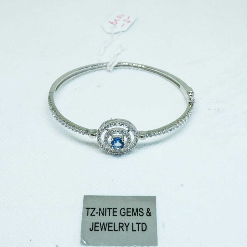 Miro Jewelry Golden Bracelet